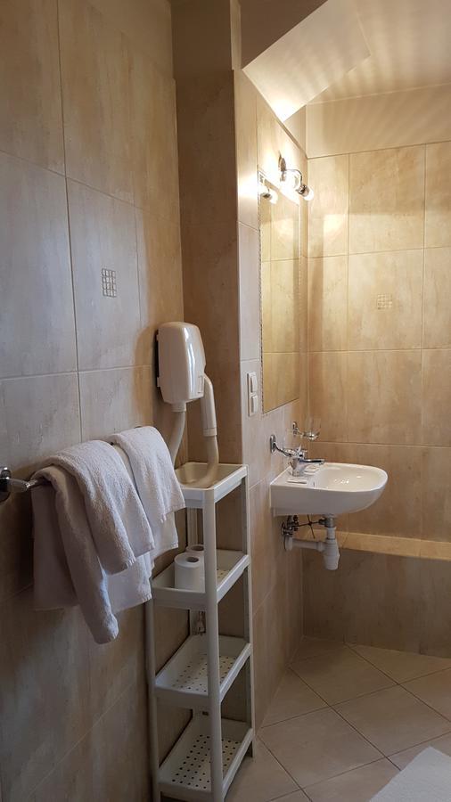 Villa Del Arte Bed & Breakfast Wadowice Exteriör bild