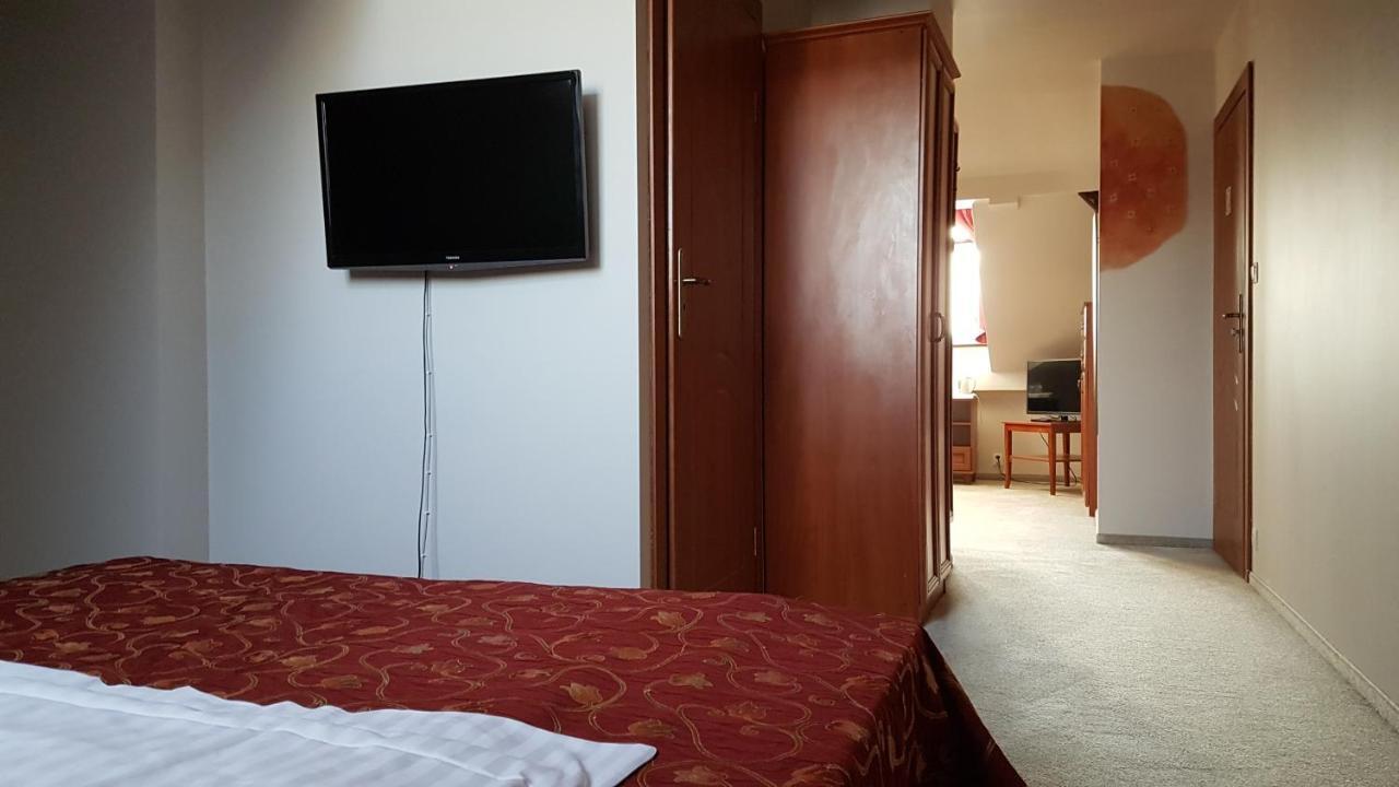 Villa Del Arte Bed & Breakfast Wadowice Exteriör bild